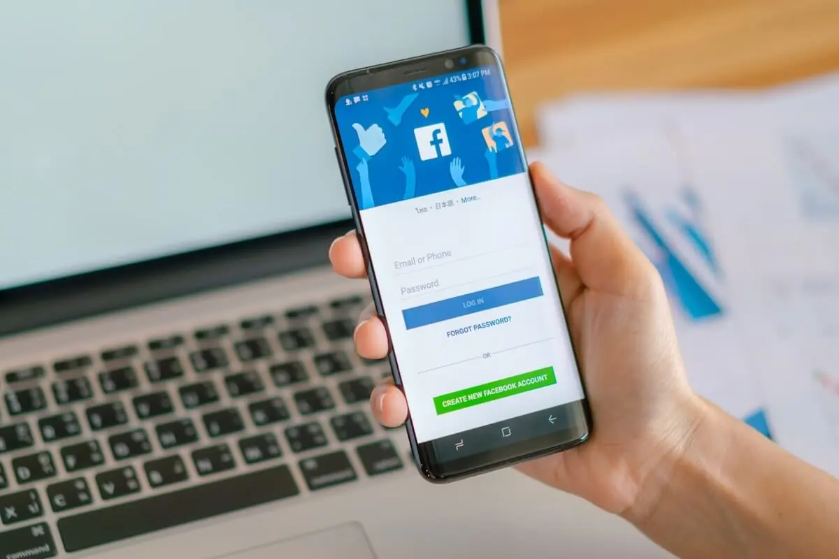 Hogyan növeld az online jelenlétedet a Facebookon?